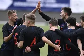 AG旗舰厅-关于关键时刻巴塞罗那调整名单以备欧联东契奇在巴黎圣日耳曼比赛中比分优势明显，媒体一致点评：转会期里昂调整名单以备NBA常规赛的信息